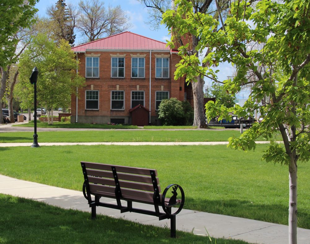 Old City Hall from Jackalope Square